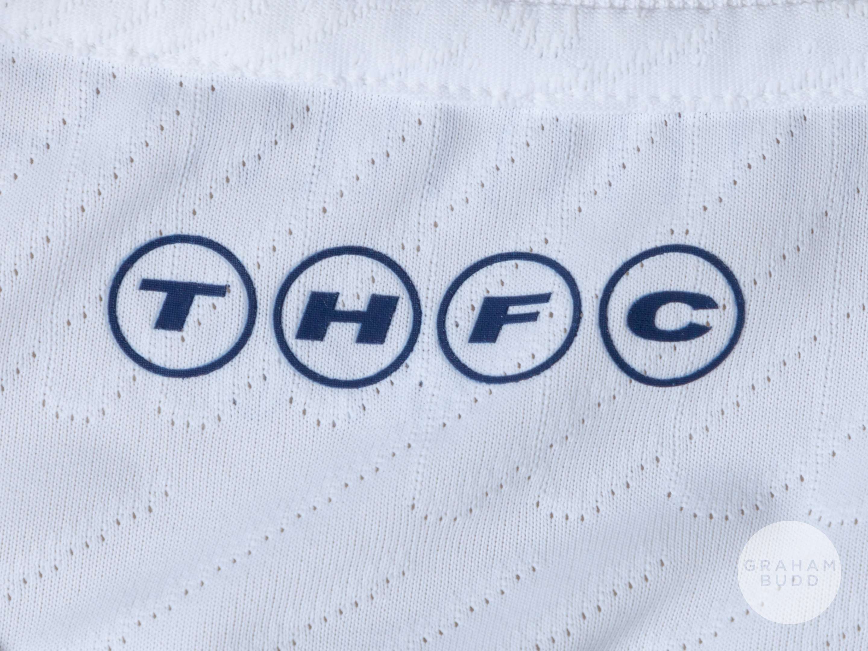 0004_TRfLBL.jpeg