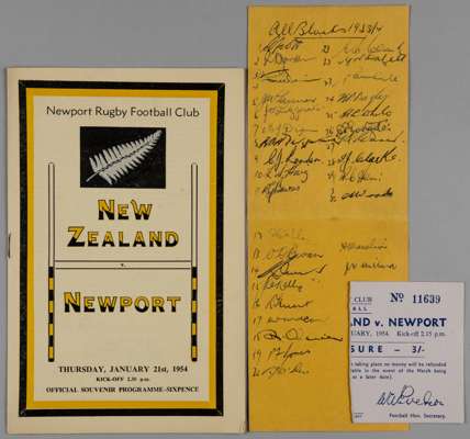 New Zealand All Blacks to the UK 1953-54 rugby union double autograph album page, 

 overall size 9 1/4 by 3 1/2in., signed in ink by the full New Zea