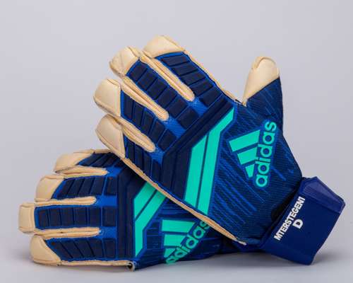 Marc-Andre Ter Stegen blue Adidas Barcelona v. Real Sociedad match worn gloves, 2018