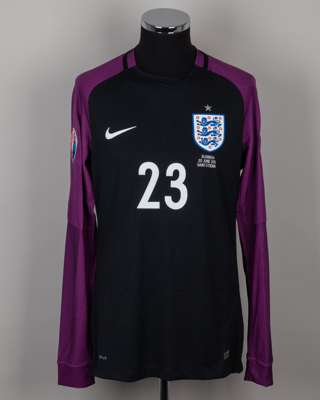 Tom Heaton black and purple No.23 England v. Slovakia keeper shirt, 2016