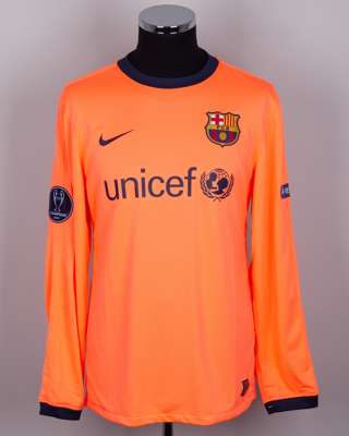 Thierry Henry orange No.14 Barcelona v. Dynamo Kyiv long-sleeved shirt, 2009