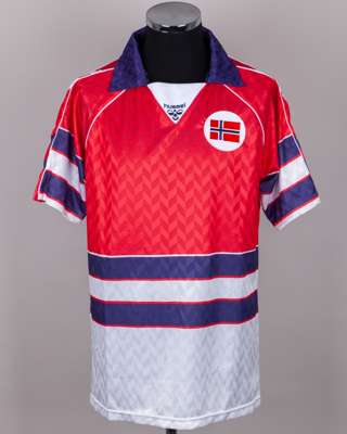 Norway - Jan Age Fjortoft red and white No.11 Norway v. Yugoslavia match issued shirt