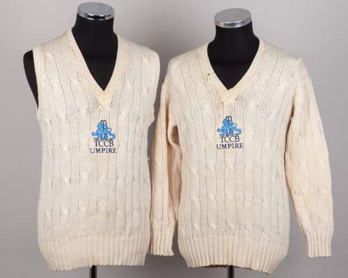 Dickie Bird Test and County Cricket Board Umpire sleeveless and long-sleeved sweaters