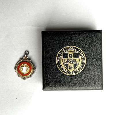 Silver and enamel Milk Cup Finalist medal, 1986
 the obverse inscribed THE MILK CUP, THE FOOTBALL LEAGUE, the reverse inscribed FINALIST 1986 with rin