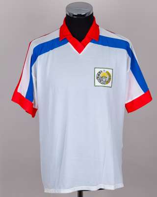Uzbekistan - white, red and blue Uzbekistan match issued short-sleeved shirt, 1992