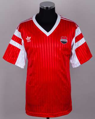 John Byrne - Ahmed El-Kass red and white No.20 Egypt match worn short-sleeved shirt, 1990