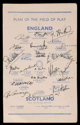 Fully-signed England v Scotland wartime international programme played at Wembley 14th October 1944, signatures in ink on the line-up page, Swift, Har