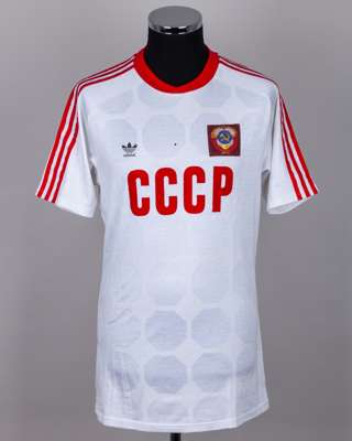 John Byrne - Ivan Vyshnevskyi white and red No.12 USSR match issued short-sleeved shirt, 1988