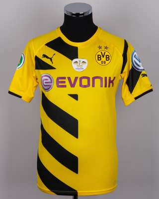 Marco Reus yellow and black No.11 Borussia Dortmund short-sleeved shirt, 2015