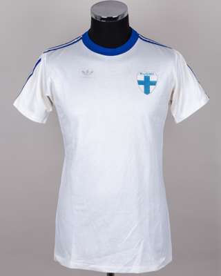 Hannu Turunen white and blue No.6 Finland v. Portugal short-sleeved shirt, 1982