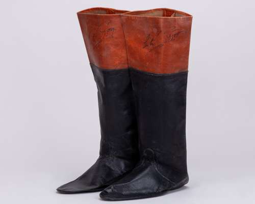 Signed pair of Lester Piggott lightweight jockey boots