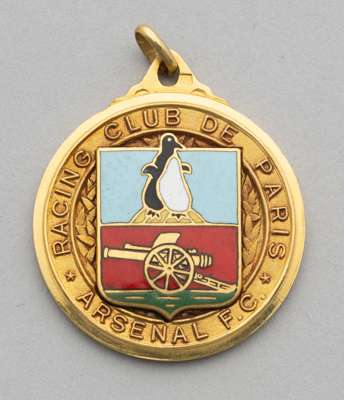 George Swindin yellow-metal and enamel Arsenal v. Racing Club De Paris medal, 
 the obverse inscribed RACING CLUB DE PARIS, ARSENAL F.C., the reverse 