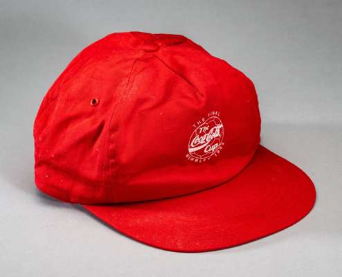 Ray Parlour's red Arsenal The Coca Cola pre-final baseball cap v Sheffield Wednesday, played at Wembley, 18th April 1993,
 red cotton cap printed in w