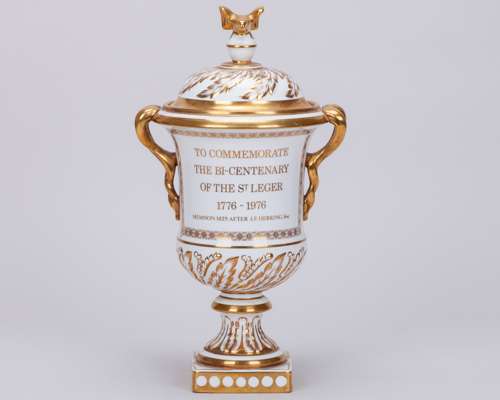 Coalport China vase & cover commemorating the Bicentenary of The St Leger 1776-1976