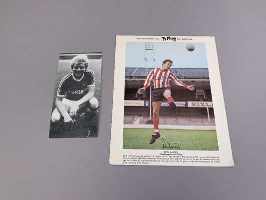 Ty-phoo tea cards, selection of individual action images with facsimile autographs,
 Rodrigues, Gemmill, stats, portraits, Ball, McDonald, Graham, (ap