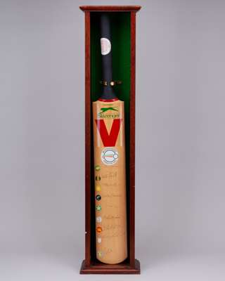 A Slazenger Benson & Hedges 1992 World Cup autographed bat