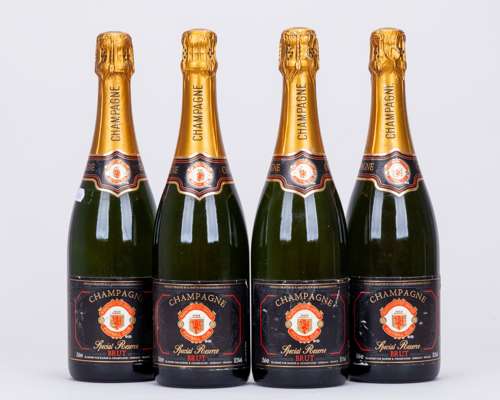 4 bottles Special Reserve Brut Champagne, to commemorate The Double Double