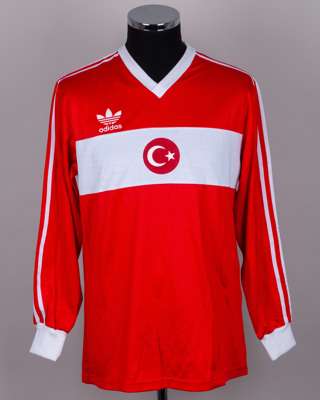 Red and white No.10 Turkey long-sleeved shirt, 1992