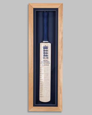 England v. Australia Ashes Test Series 2006-2007 autographed cricket bat display