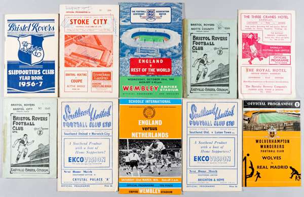 Mixed selection of football programmes, all variously autographed, 1950-70s,
 including Arsenal v Manchester United 14th October 1950, signed by four 