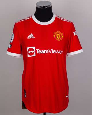 Jesse Lingard autographed red No.14 Manchester United short-sleeved shirt, 2021-22