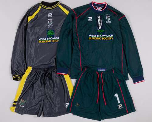 Green West Bromwich Albion goalkeepers shirt