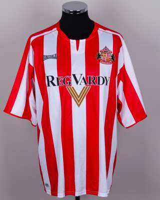 Bobby Kerr autographed red and white No.7 Sunderland replica short-sleeved shirt, 2005-07