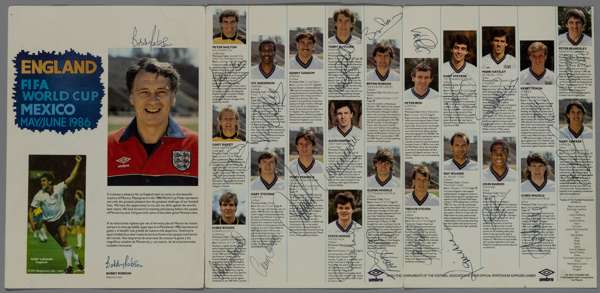 Signed FIFA World Cup Mexico 1986 England gatefold brochure, 
 the three fold brochure signed by approx. 24 squad members and management, including Bo