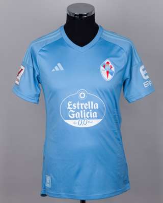 Fran Beltran blue No.8 Celta Vigo v. Valencia match worn autographed shirt, 2024