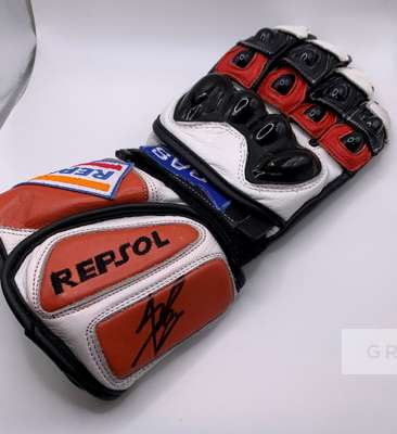 Marc Marquez (Spain) collection of signed MotoGP memorabilia,
 including signed 2021 Marquez trucker cap, replica Honda Repsol MotoGP glove, Alpine St