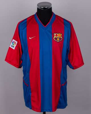 Dani Tortolero garnet and blue No.33 Barcelona match issued short-sleeved shirt, 2002-03
