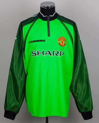 Raimond Van Der Gouw green and black No.17 Manchester United goalkeeper shirt, 1998-99