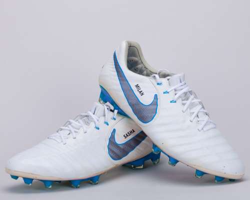 Gerard Pique white and blue Nike Tiempo worn football boots, 2018