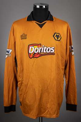 Paul Ince old gold and black No.8 Wolverhampton Wanderers long-sleeved jersey, 2002-04,
 Admiral, XL, with v-neck collar and embroidered cloth badge, 