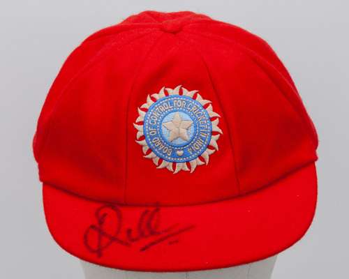 KL Rahul red India Red For Ruth match worn autographed cap