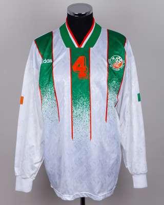 Kevin Moran white, green, orange No.4 Republic of Ireland World Cup long-sleeved shirt, 1994