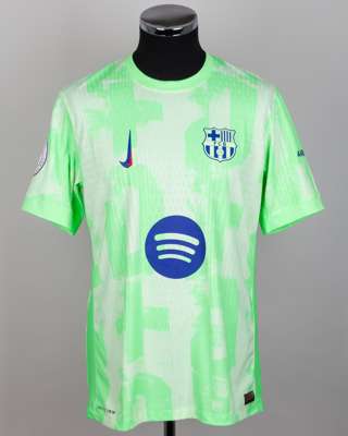 Robert Lewandowski lime green No.9 Barcelona short-sleeved shirt