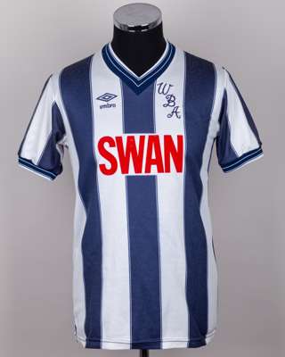 Blue and white No.5 West Bromwich Albion short-sleeved shirt, 1982-84