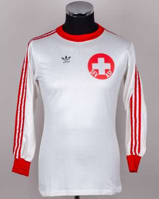 Claudio Sulser white and red No.9 Switzerland v. Holland long-sleeved shirt, 1979