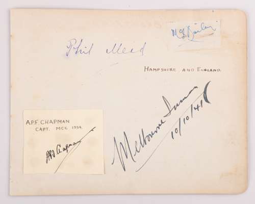 Brentford v. Arsenal 8th September 1938 autographed team spread