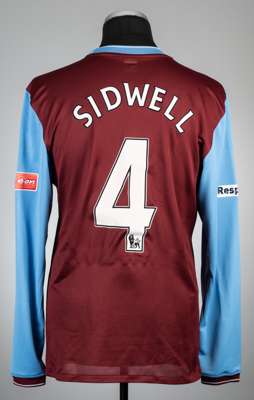 Steve Sidwell claret and blue Aston Villa FA Cup semi-final no.4 home jersey v Chelsea, played at Wembley, 10th April 2010,
 Nike, long-sleeved with T