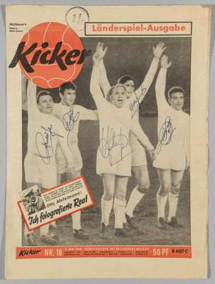 Real Madrid front page from the Kicker magazine, showing players celebrating reaching the final of the European Cup 1960, 
 signed by all five players