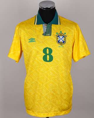 Luis Henrique yellow and green No.8 Brazil short-sleeved shirt, 1991-93