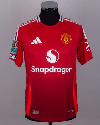 Tyrell Malacia red No.12 Manchester United v. Tottenham Hotspur short-sleeved shirt, 2024