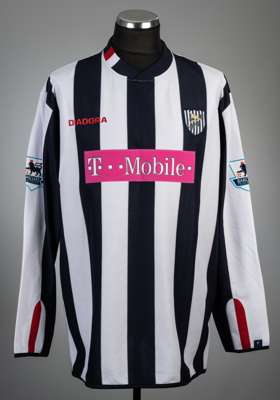Jonathan Greening navy and white West Bromwich Albion no.8 home jersey, season 2004-05,
 Diadora, long-sleeved with BARCLAYS PREMIERSHIP sleeve badges