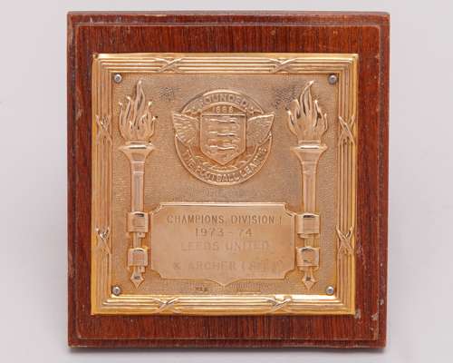 Keith Archer (Sec) 9ct gold 1973-74 Division I League Championship winners plaque