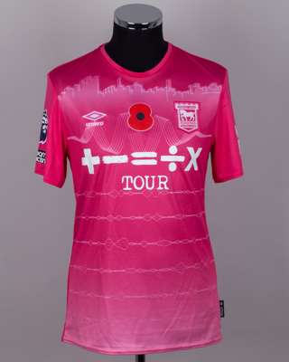 Leif Davis pink No.3 Ipswich Town v. Tottenham Hotspur short-sleeved shirt, 2024