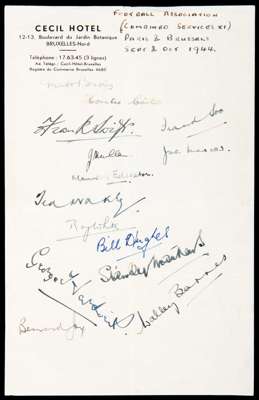 Autographs of the Football Association Combined Services XI who played in Paris & Brussels September & October 1944, 14 signatures in ink, including B