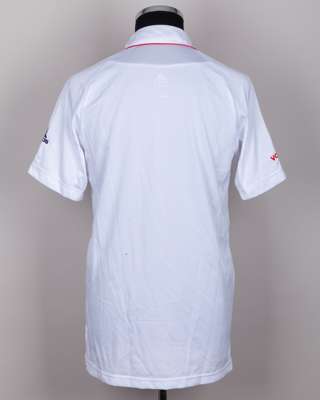 0002_DluuHt.jpeg