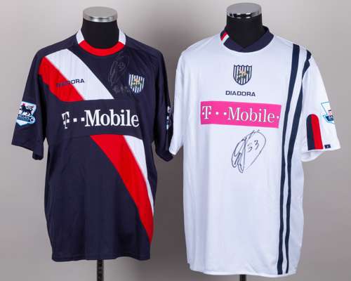 Junichi Inamoto blue, red and white No.33 West Bromwich Albion autographed shirt